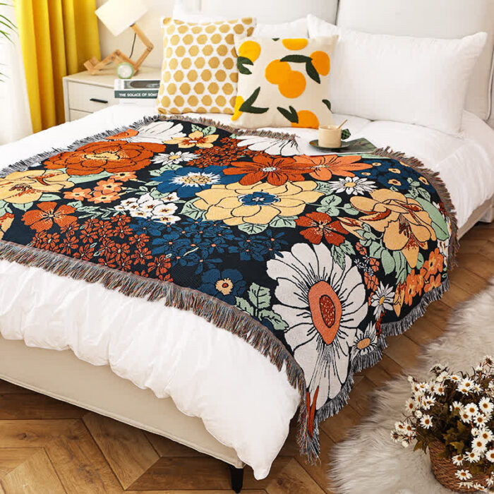 Bright Flower Functional Tassel Blanket