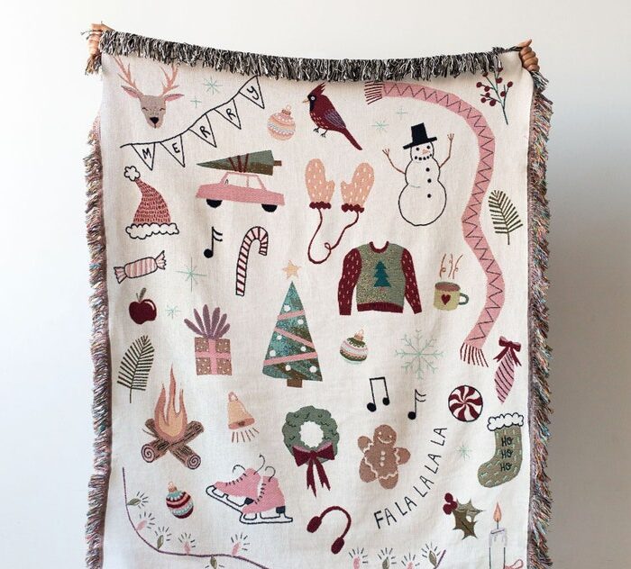 Christmas Blanket: Cute Woven Cotton Throw For Winter Decor