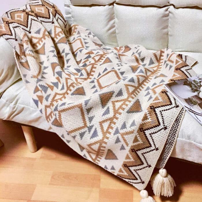 Cozy Shape Pattern Tassel Knitted Blanket