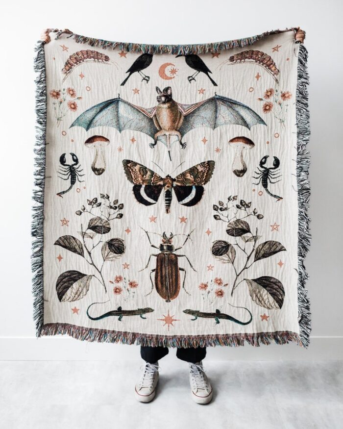 Creepy Crawlies Personalized Throw Blanket: Woven Cotton Throw