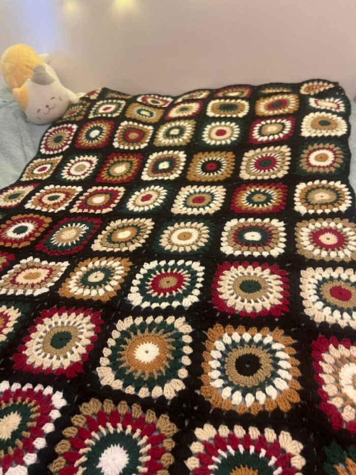 Crochet Afghan Blanket Retro Granny Throw Stylish Bedspread Unisex Tv Blanket Handmade Home Porch Decor