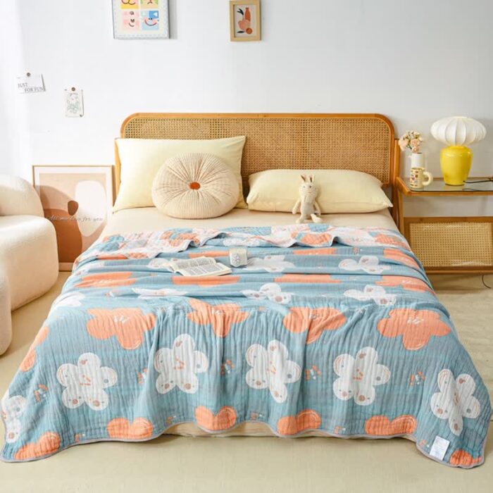 Fresh Floral Cotton Gauze Breathable Quilt