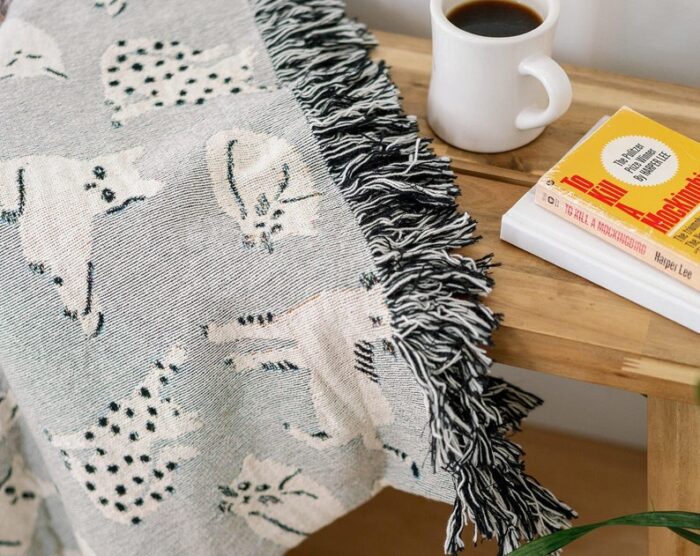 Grey Cats Blanket: Woven Cotton Throw