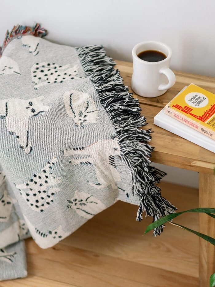 Grey Cats Blanket: Woven Cotton Throw