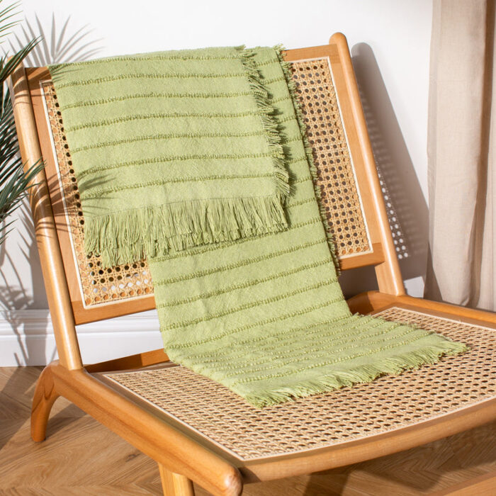 Hazie Woven Fringed Throw Pistachio