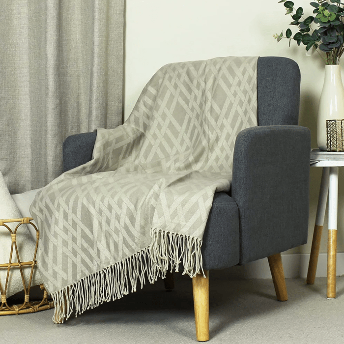 Large Soft Nordic Blanket Sofa Throw