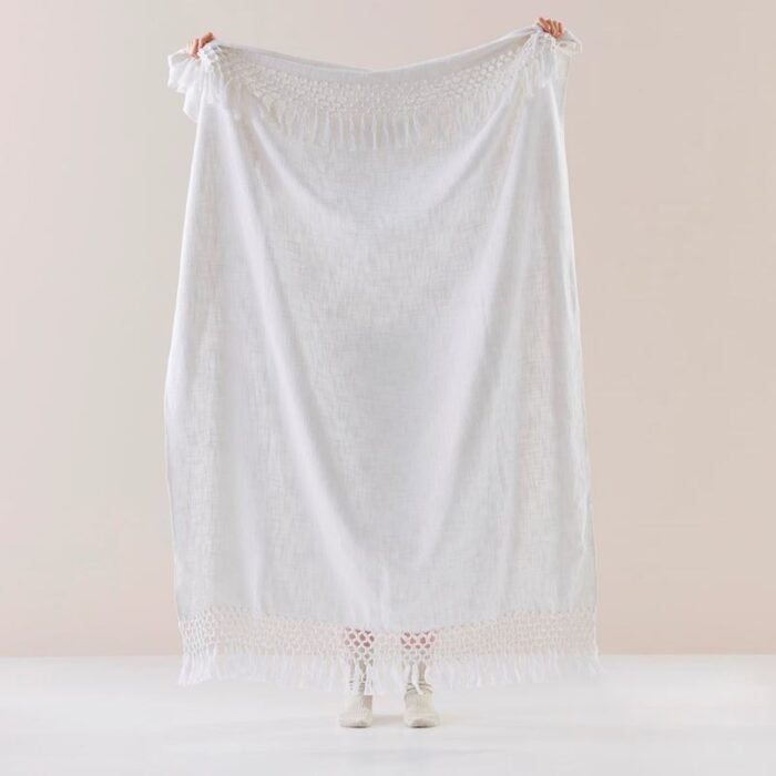 Macrame White Knot Throw