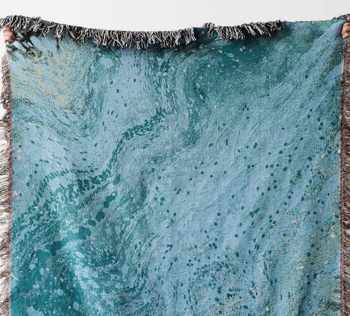 Ocean Blue Blanket: Marble Decor