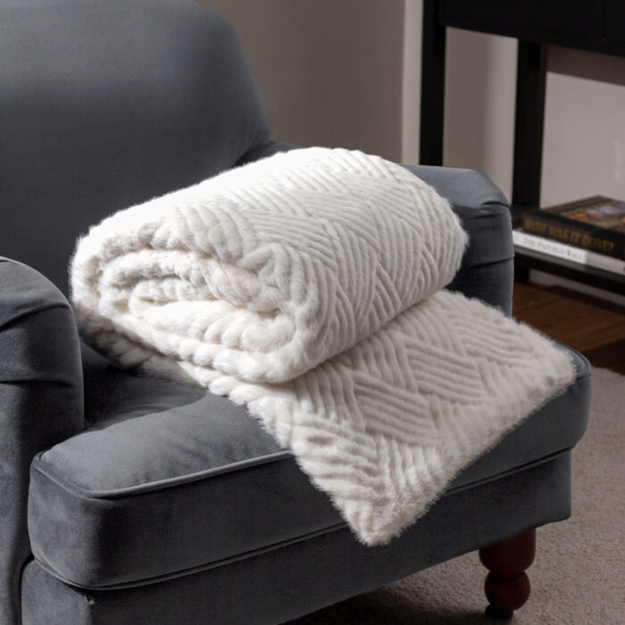 Sonnet Throw White