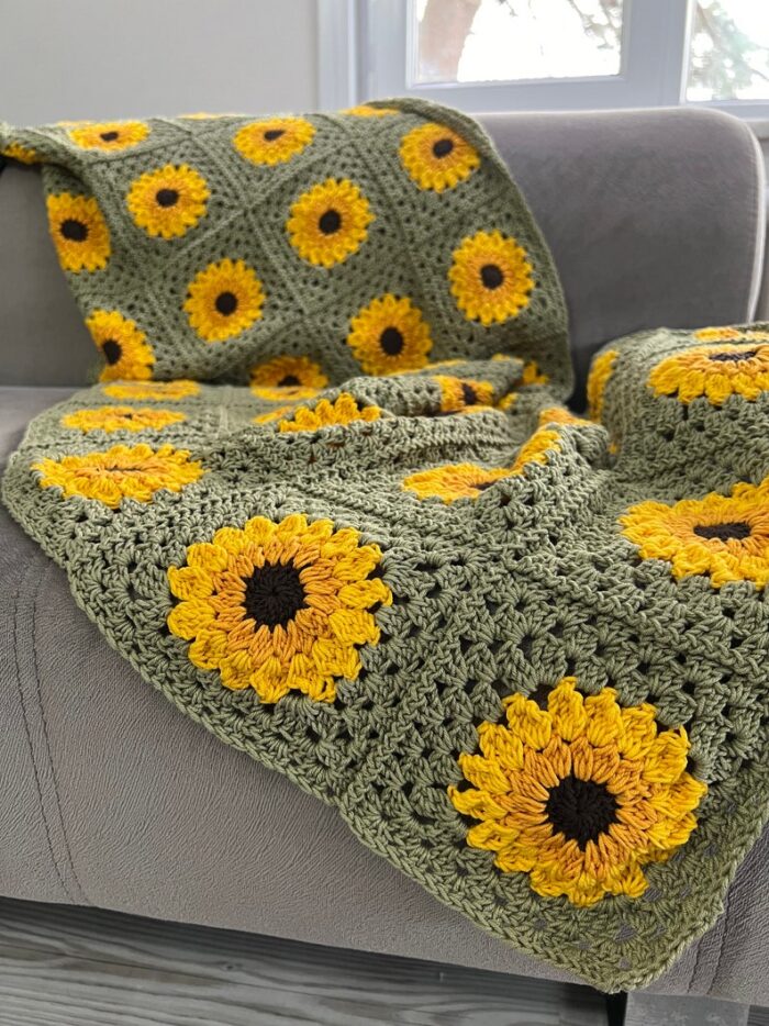 Sunflower Crochet Shawl Blanket Retro Granny Throw Afghan Blanket Floral Beadspread Mothers Day Gift