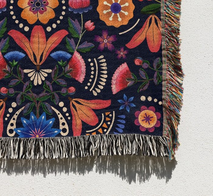 Throw Blanket Boho: Woven Throw Blanket