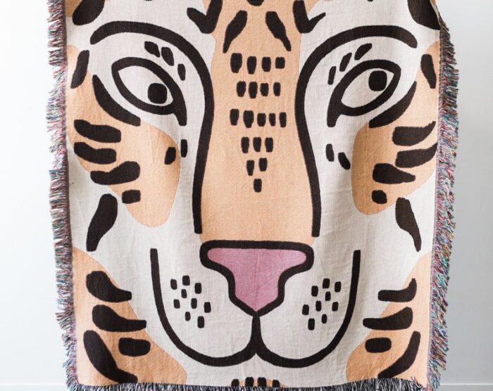 Tiger Throw Blanket: Woven Cotton Throw