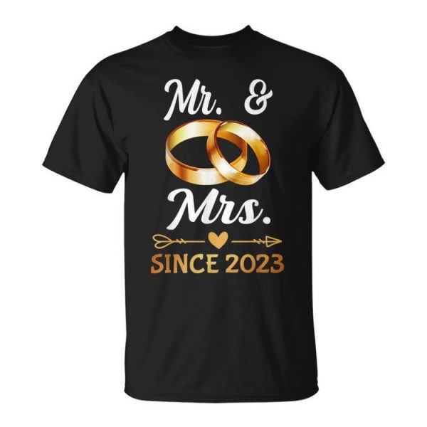 Couple Anniversary Mr & Mrs Since 2023 Marriage Wedding Ring Unisex Unisex T-Shirt